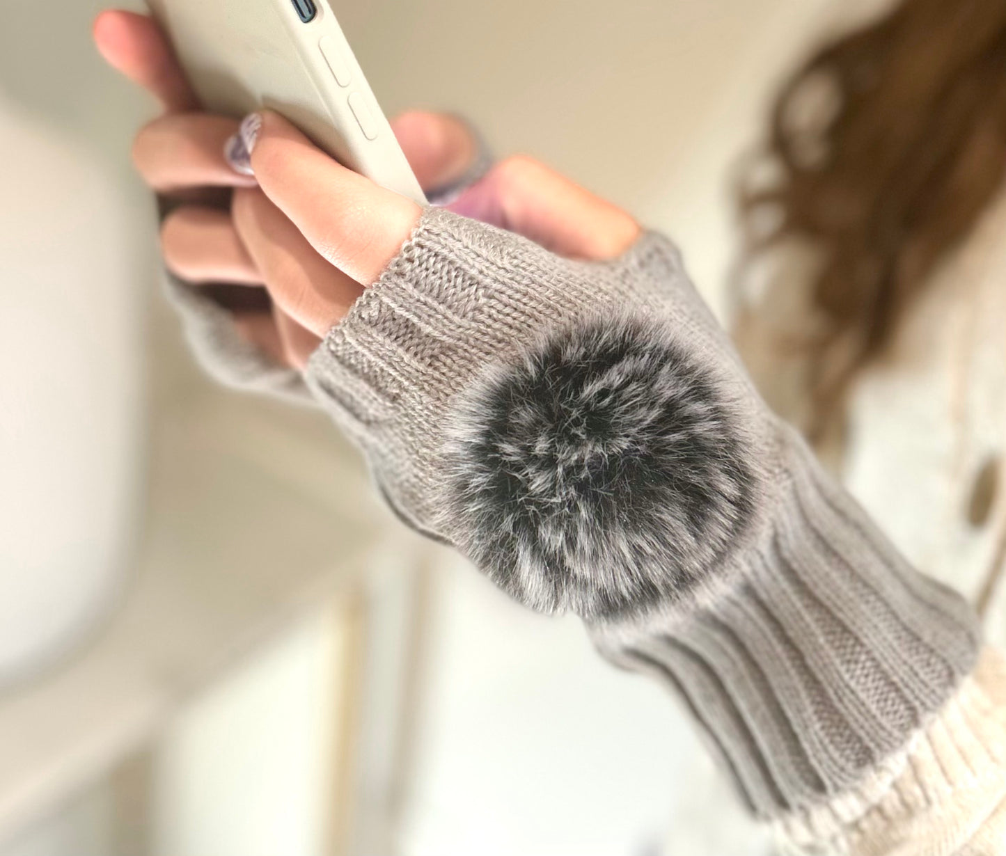 Fingerless Gloves with Faux Fur Detail